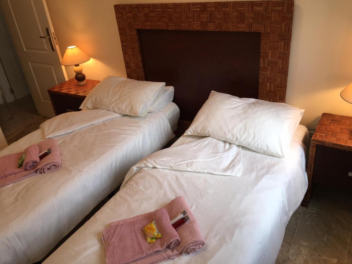 Luxury 2-Bedrooms & Bathrooms Estepona Apartment Zewnętrze zdjęcie